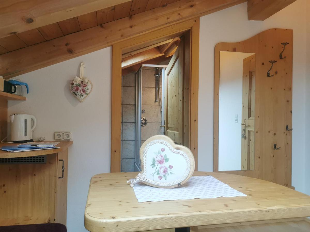Schlosserhof Telfes im Stubai Exterior foto