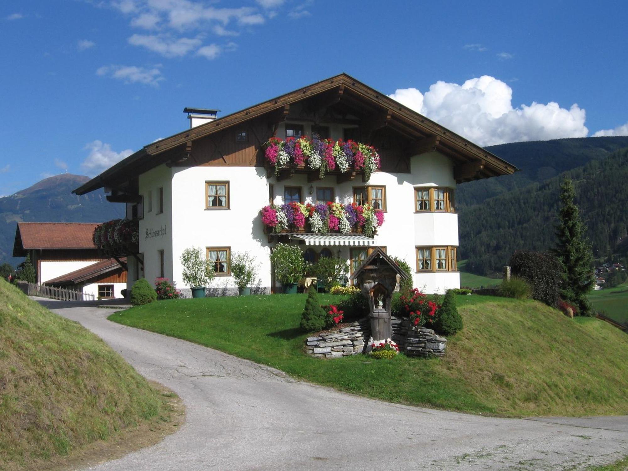 Schlosserhof Telfes im Stubai Exterior foto